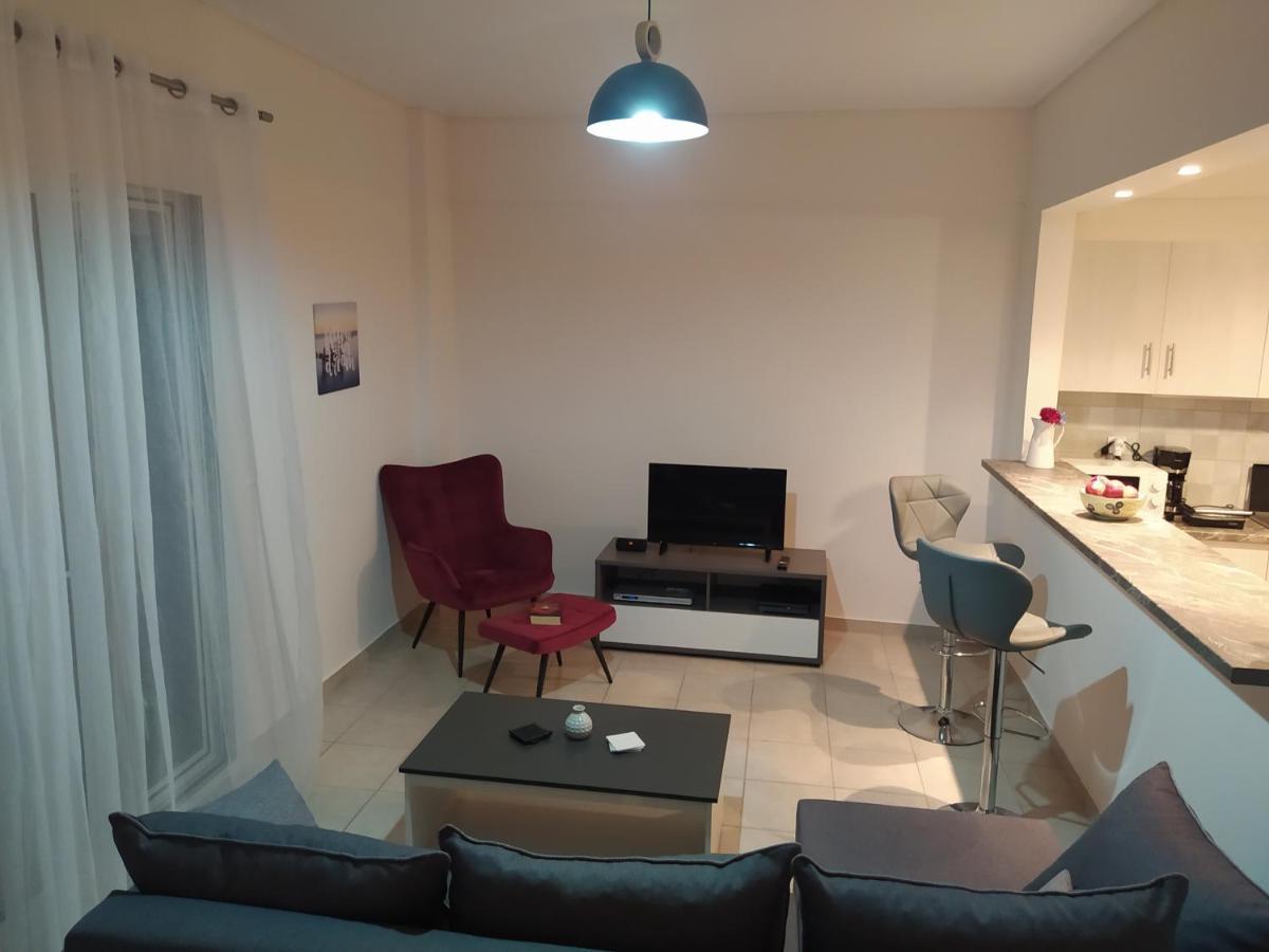 Με Θεα Το Λιμανι Appartement Piraeus Buitenkant foto