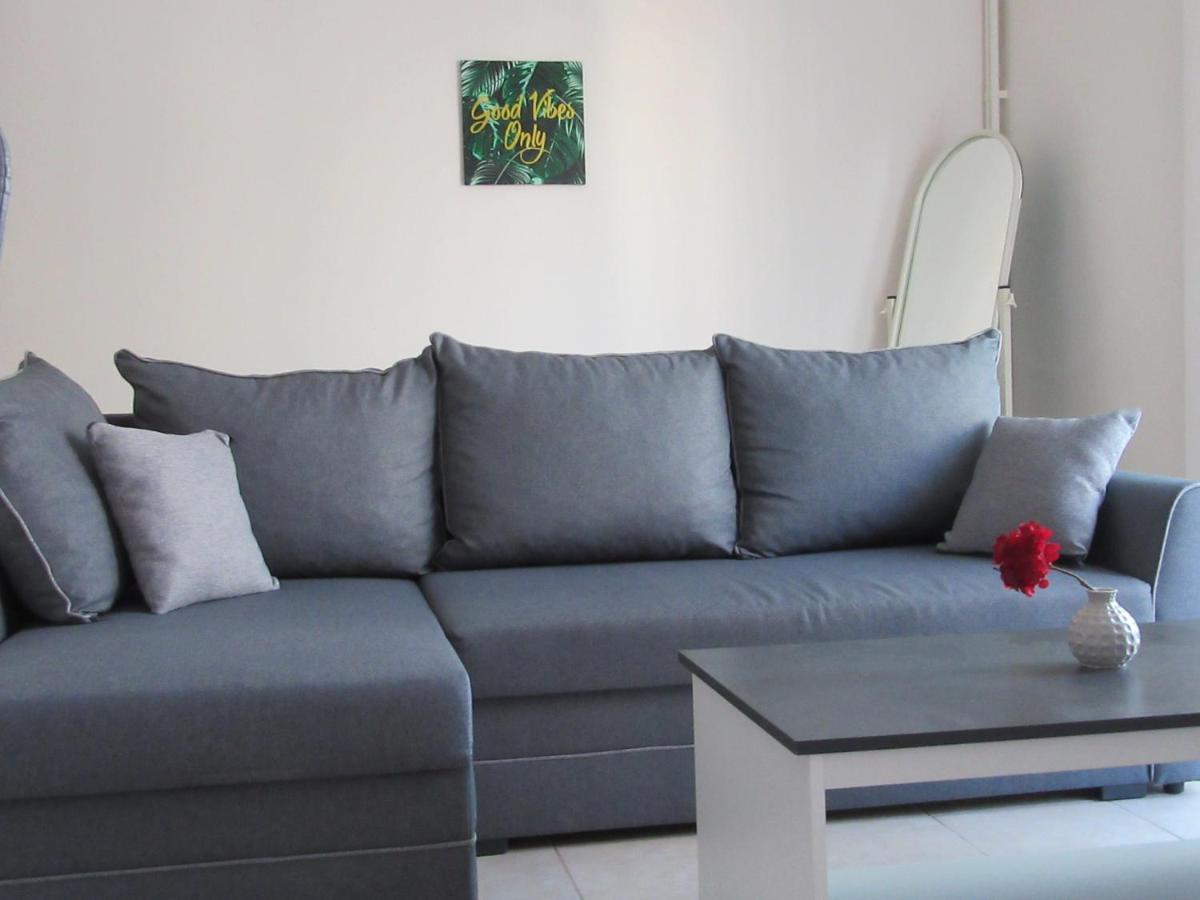 Με Θεα Το Λιμανι Appartement Piraeus Buitenkant foto