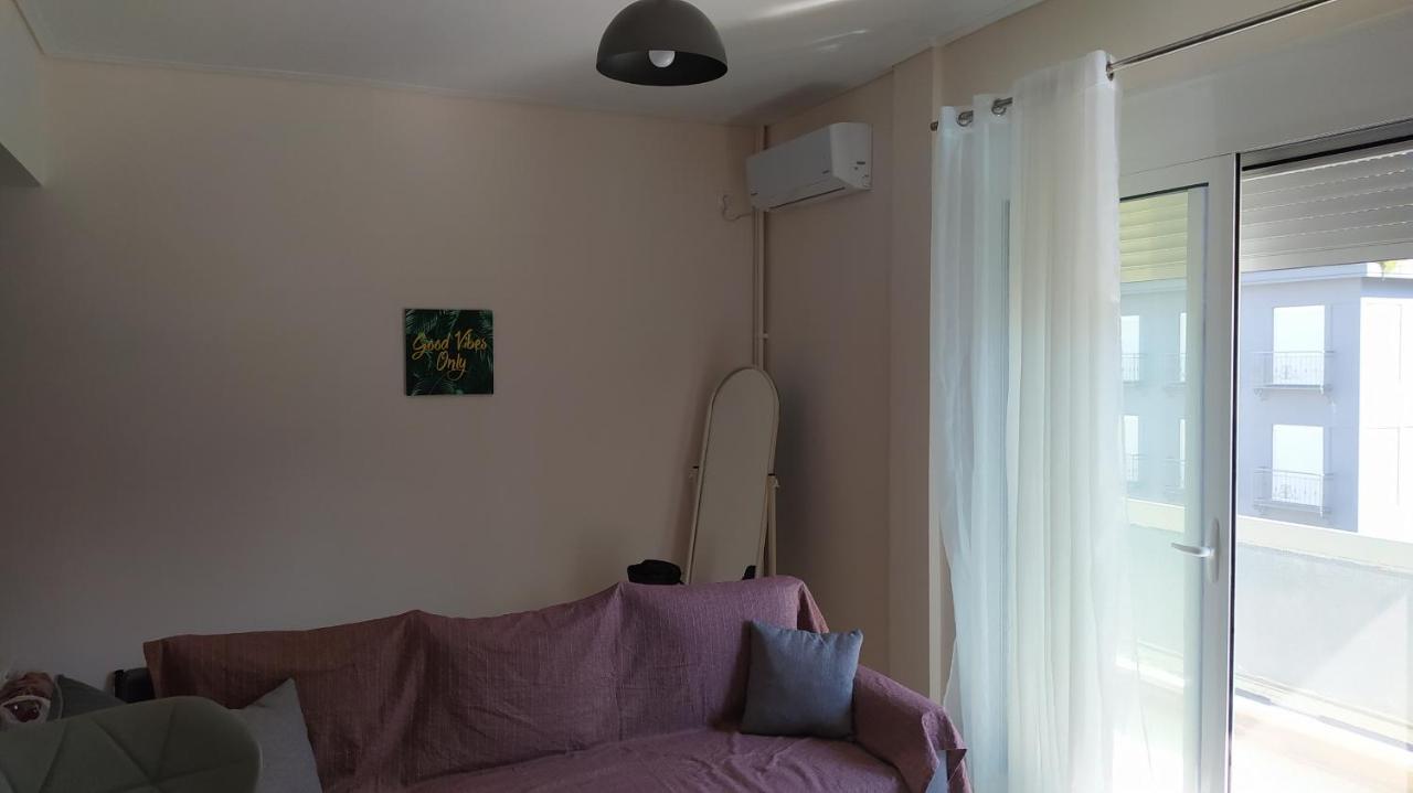 Με Θεα Το Λιμανι Appartement Piraeus Buitenkant foto