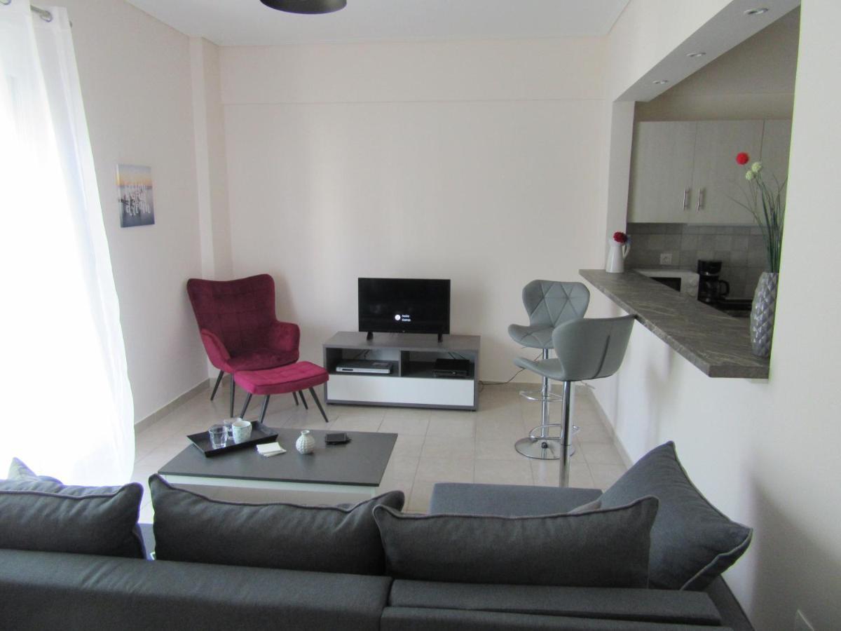 Με Θεα Το Λιμανι Appartement Piraeus Buitenkant foto