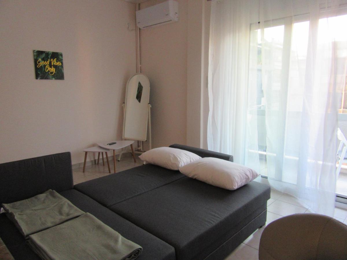 Με Θεα Το Λιμανι Appartement Piraeus Buitenkant foto